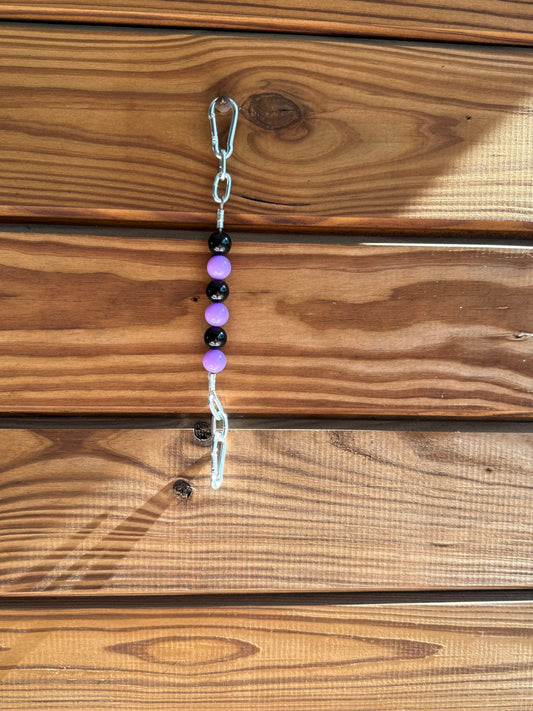 Acrylic Curb Chain